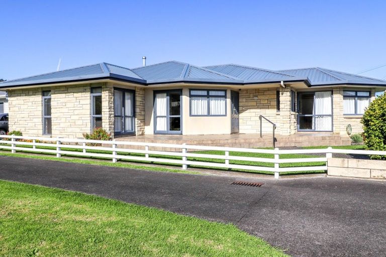 Photo of property in 212 Rolleston Street, Thames, 3500