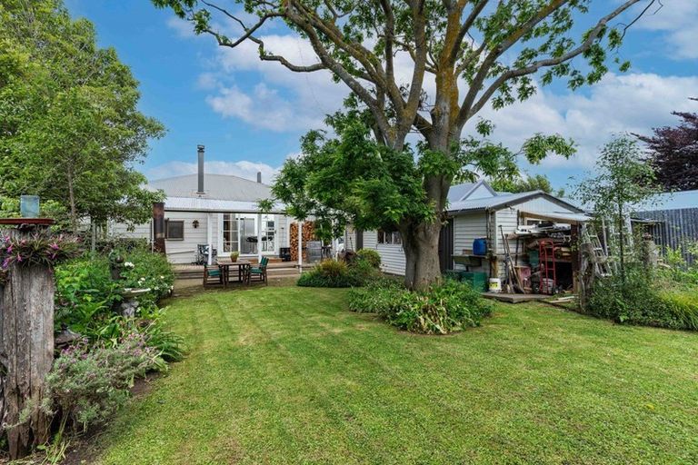 Photo of property in 242 Kimbolton Road, Feilding, 4702