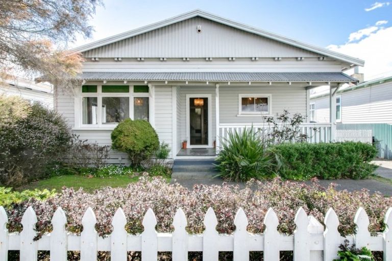 Photo of property in 7 Creagh Street, Te Awa, Napier, 4110