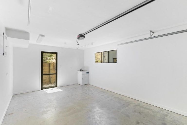 Photo of property in 2/4 Redfern Terrace, Arthurs Point, Queenstown, 9371