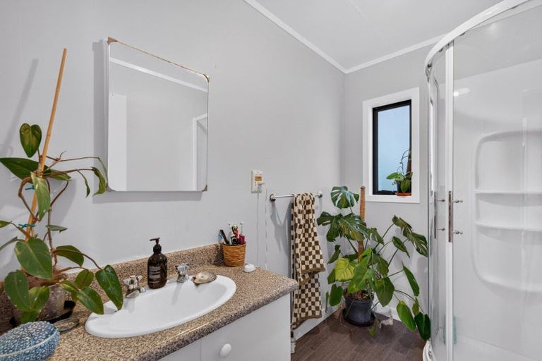 Photo of property in 28 Cranby Crescent, Onekawa, Napier, 4110