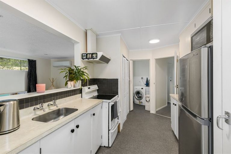 Photo of property in 62 Castlerea Street, Wainuiomata, Lower Hutt, 5014