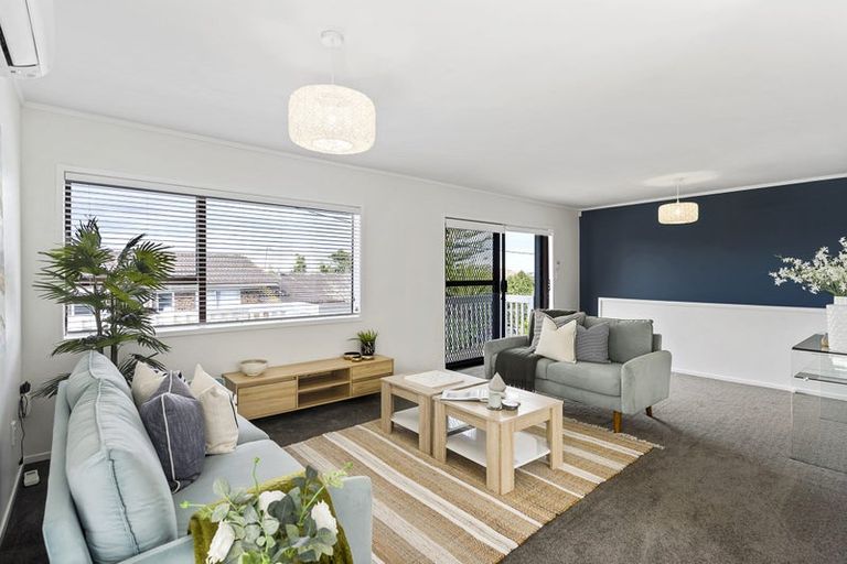 Photo of property in 1/3 Tirimoana Road, Te Atatu South, Auckland, 0602