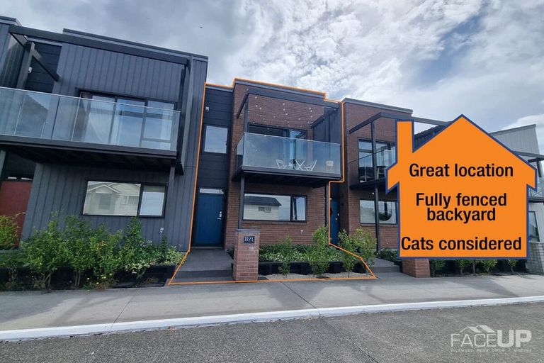 Photo of property in 32/1 Scott Road, Hobsonville, Auckland, 0616