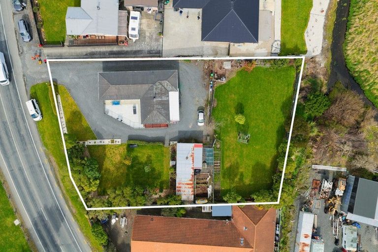 Photo of property in 237 Beach Road, Kaikoura, 7300