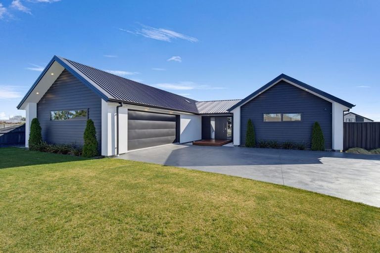 Photo of property in 12 Jag Way, Tinwald, Ashburton, 7700