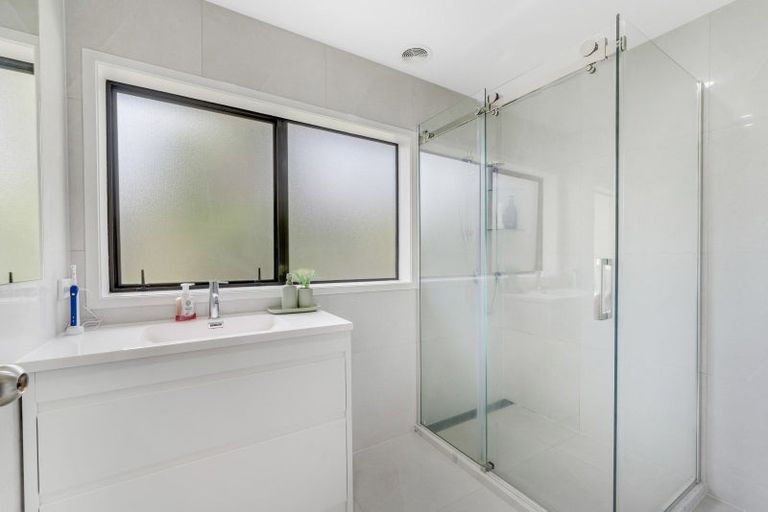 Photo of property in 91a Uxbridge Road, Cockle Bay, Auckland, 2014