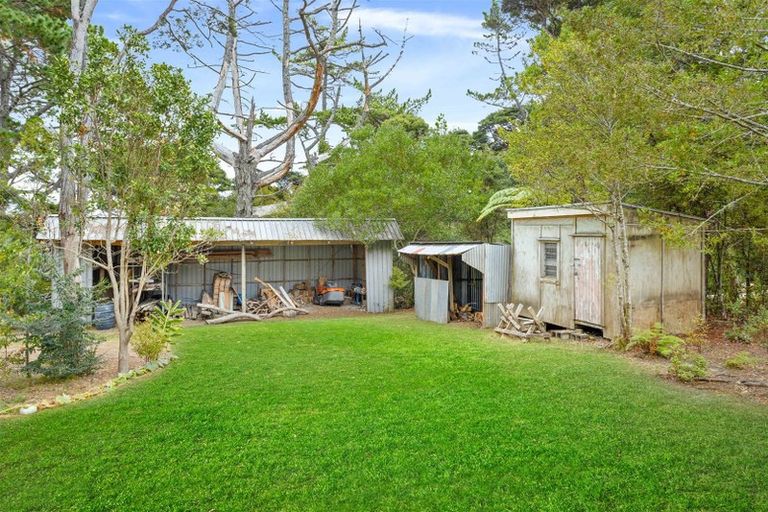 Photo of property in 38 Crows Road, Swanson, Auckland, 0614