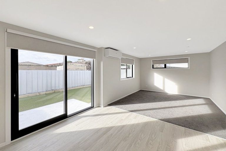 Photo of property in 86b Hinau Street, Castlecliff, Wanganui, 4501
