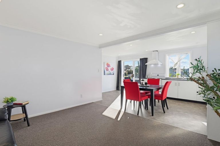 Photo of property in 2a Waitai Street, Castlecliff, Wanganui, 4501