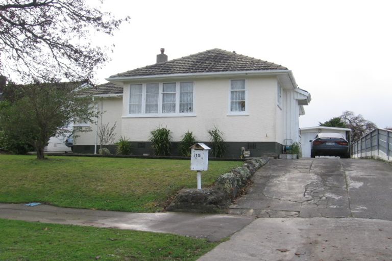 Photo of property in 15 Ngarimu Street, Roslyn, Palmerston North, 4414