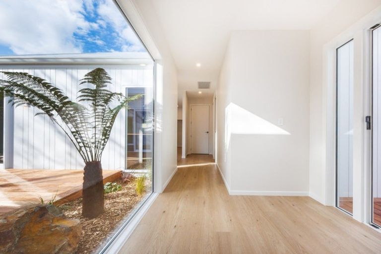 Photo of property in 42b Batt Street, West End, Palmerston North, 4410