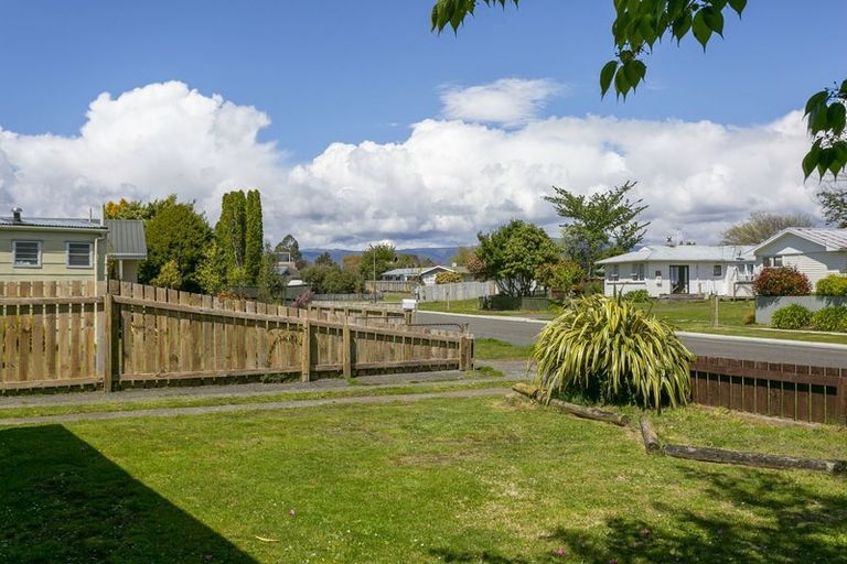 Photo of property in 18 Poihaere Street, Turangi, 3334