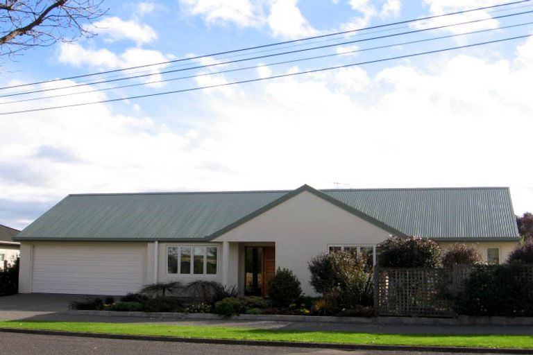 Photo of property in 9 Rimu Street, Lansdowne, Masterton, 5810