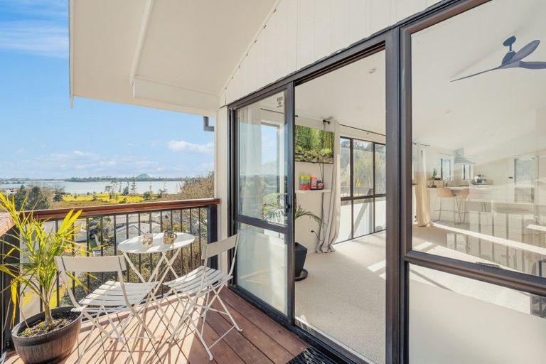 Photo of property in 33 Dingadee Street, Welcome Bay, Tauranga, 3112