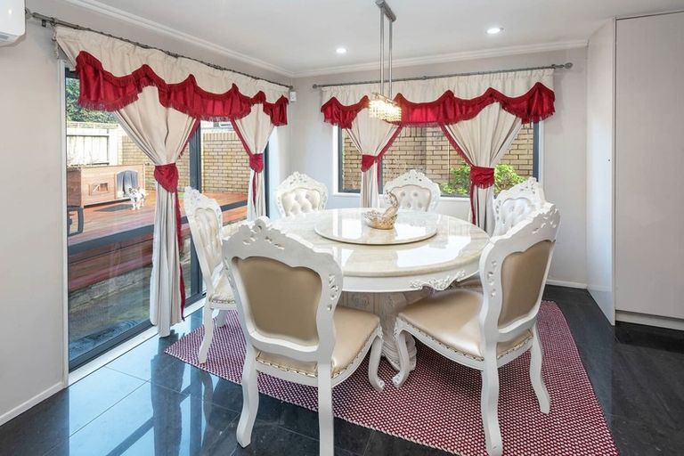 Photo of property in 8a Mccullough Avenue, Papatoetoe, Auckland, 2025