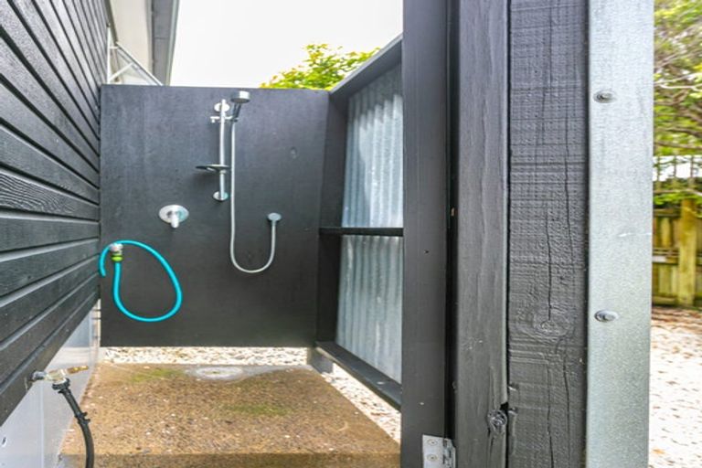 Photo of property in 103 Ocean Beach Road, Tairua, 3508