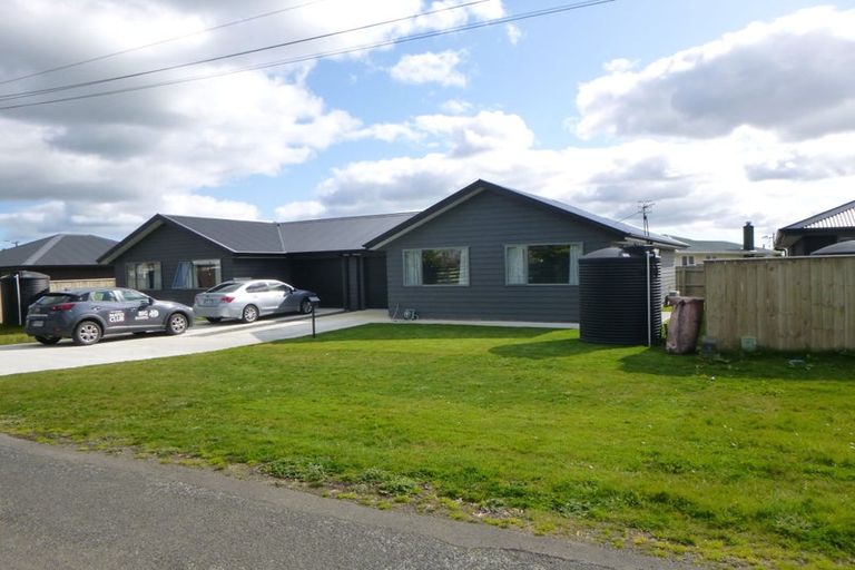 Photo of property in 4 Fagan Street, Sanson, 4817