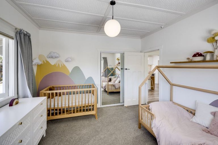 Photo of property in 23 Petane Road, Bay View, Napier, 4104