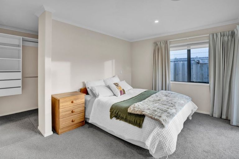 Photo of property in 10a Wilton Street, Westown, New Plymouth, 4310