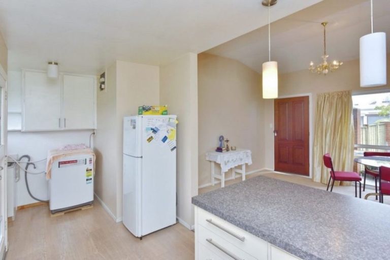 Photo of property in 14 Johns Road, Rangiora, 7400