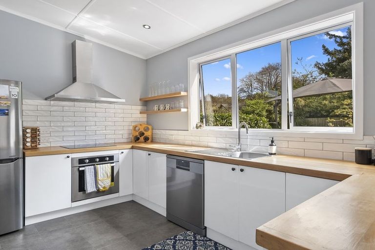 Photo of property in 19 Jellicoe Crescent, Kaikorai, Dunedin, 9010