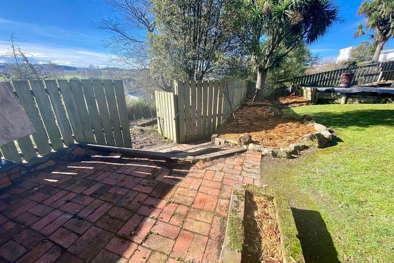 Photo of property in 12 Cossens Street, Balclutha, 9230