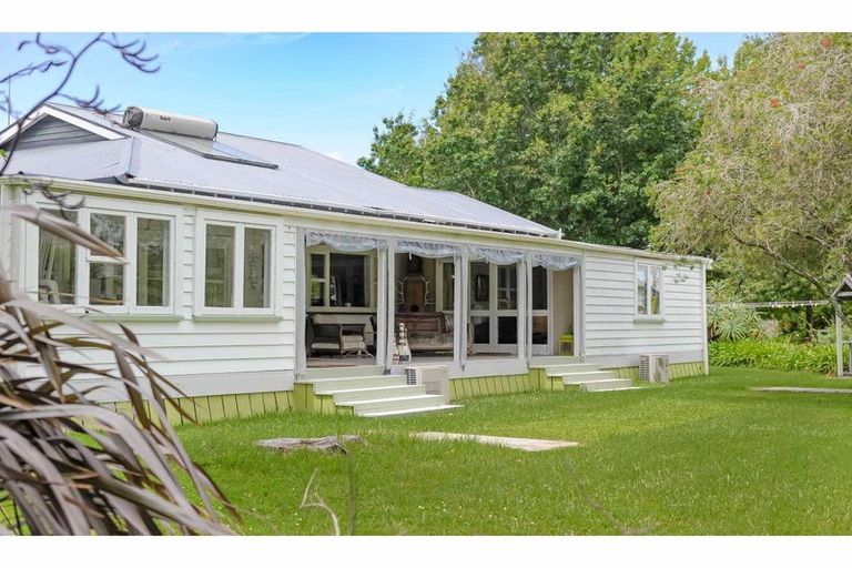 Photo of property in 128 Waipapa Road, Kerikeri, 0230