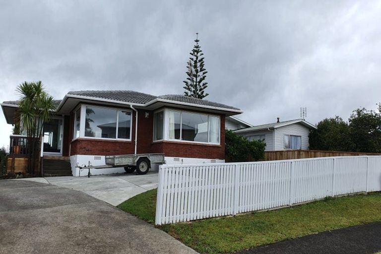 Photo of property in 36 Jade Avenue, Pakuranga Heights, Auckland, 2010