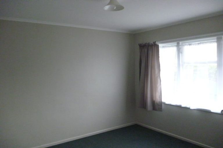 Photo of property in 35 Dunns Street, Silverstream, Upper Hutt, 5019