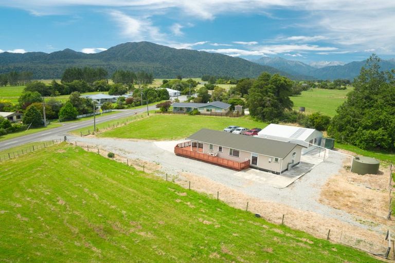 Photo of property in 22 Upper Kokatahi Road, Kokatahi, Hokitika, 7881