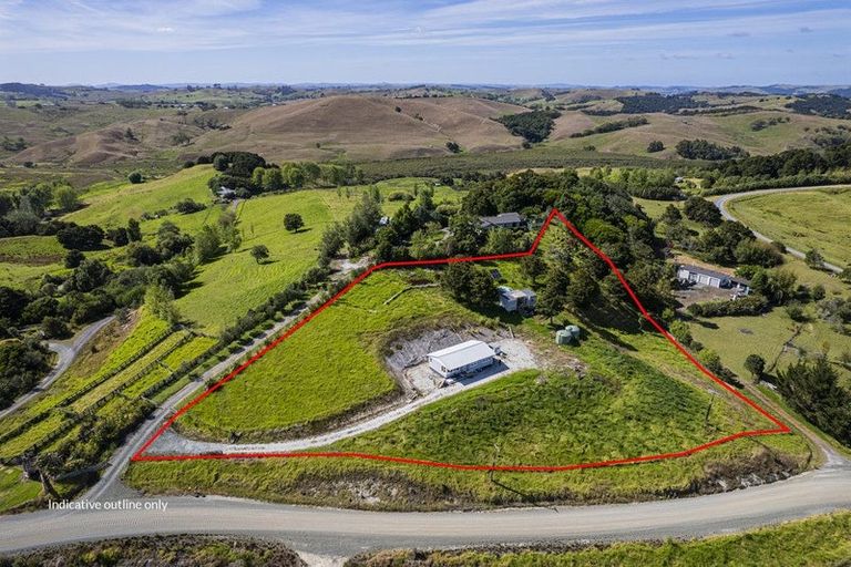 Photo of property in 217 Heatley Road, Whakapirau, 0583