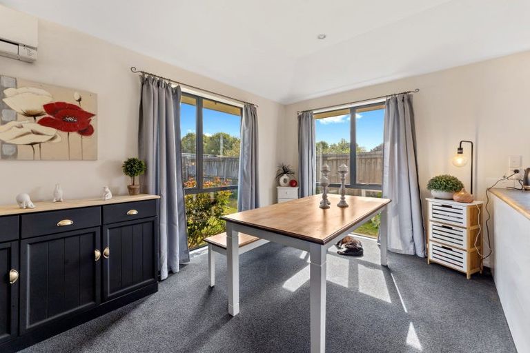 Photo of property in 187f High Street, Oxford, 7430