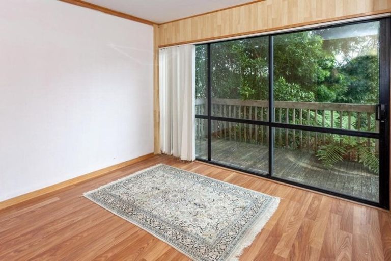 Photo of property in 114 Chevron Crescent, Whangamata, 3620