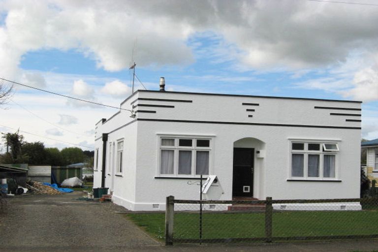 Photo of property in 55 Stout Street, Shannon, 4821