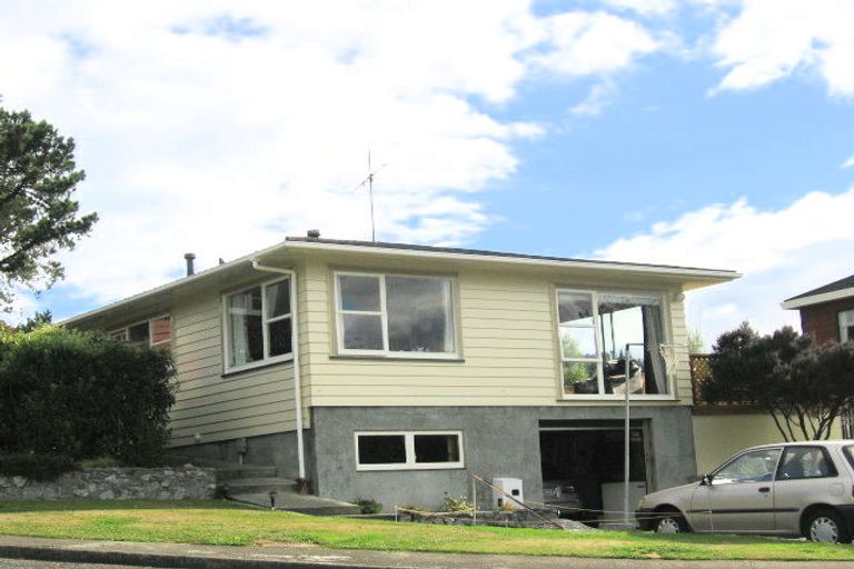 Photo of property in 20 Sunbrae Drive, Silverstream, Upper Hutt, 5019