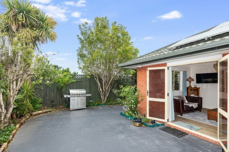 Photo of property in 19b Newcastle Street, Phillipstown, Christchurch, 8011