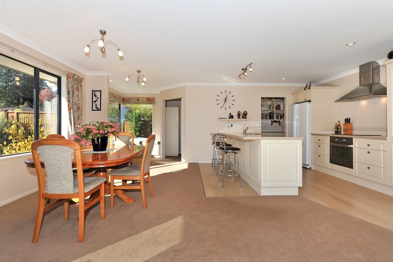 Photo of property in 6 Tussock Place, Stoke, Nelson, 7011