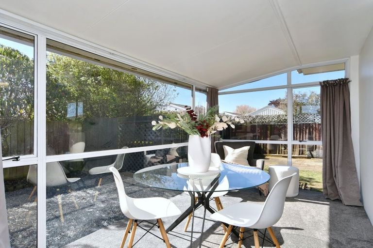 Photo of property in 2/14 Four Elms Place, Parklands, Christchurch, 8083