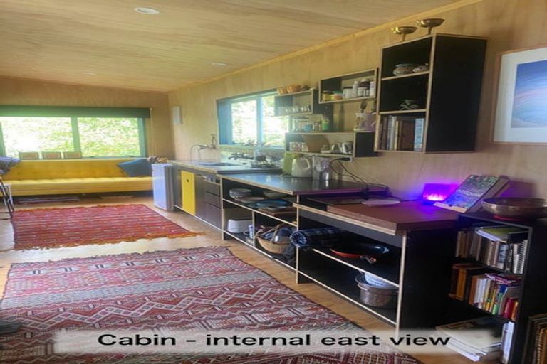 Photo of property in 4 Te Pahi River Drive, Paparoa, Maungaturoto, 0583