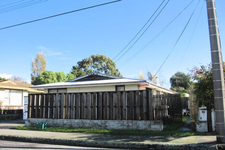Photo of property in 37 York Street, Waltham, Christchurch, 8023