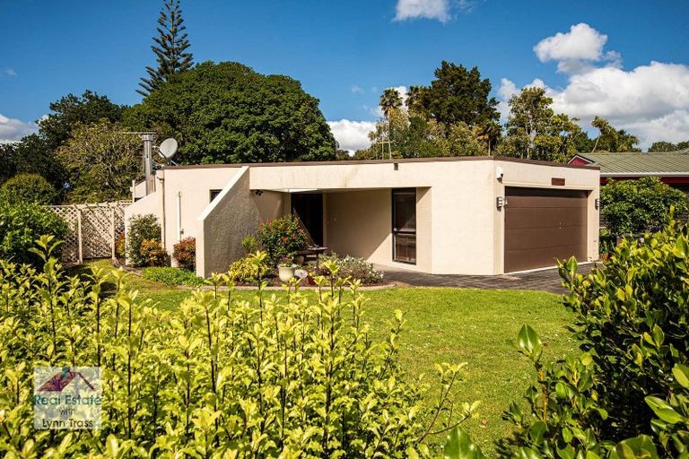 Photo of property in 42 Kiwi Avenue, Maunu, Whangarei, 0110