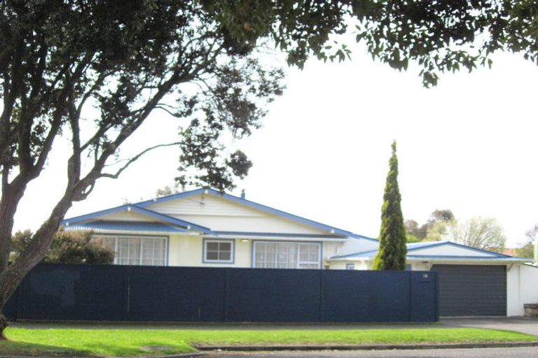 Photo of property in 16 Harper Street, Gonville, Whanganui, 4501