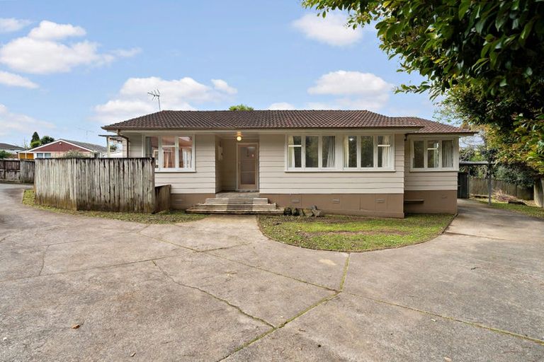 Photo of property in 6b Waikaremoana Place, Pakuranga Heights, Auckland, 2010
