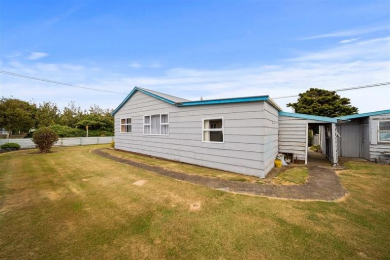 Photo of property in 425 Waihi Road, Normanby, Hawera, 4614