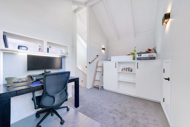 Photo of property in 128a Mellons Bay Road, Mellons Bay, Auckland, 2014