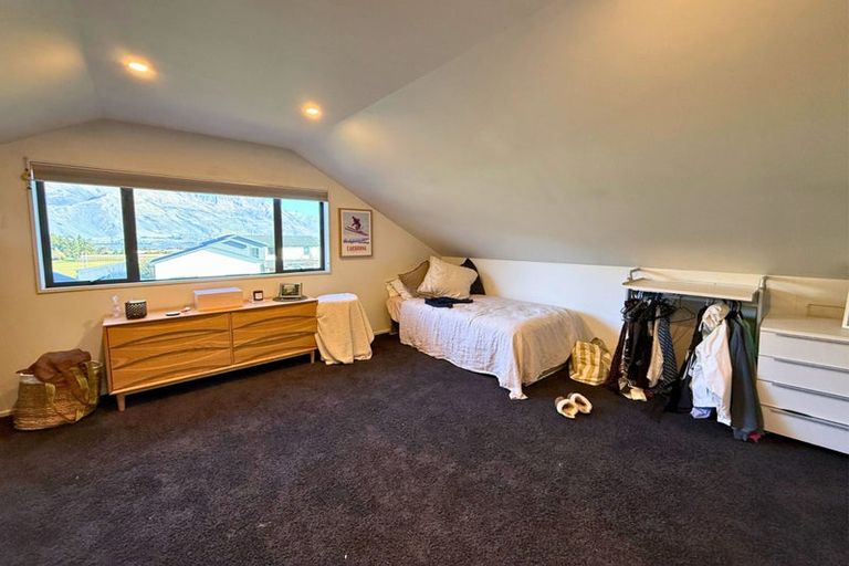 Photo of property in 67 Kings Drive, Wanaka, 9305
