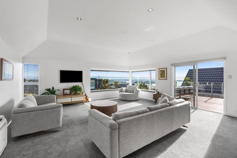 Photo of property in 9 Assisi Street, Mount Pleasant, Christchurch, 8081