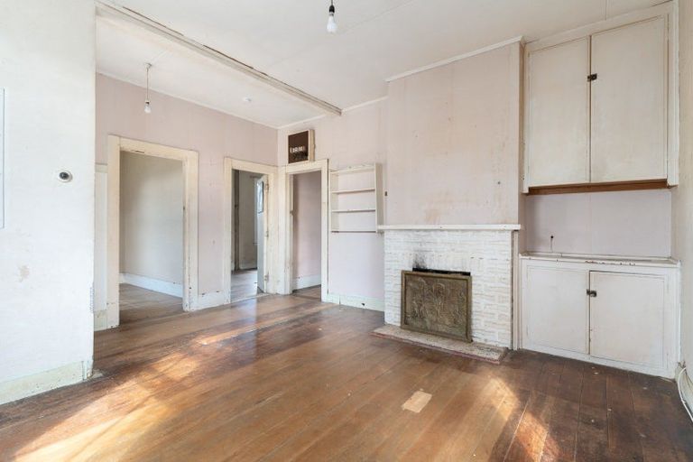 Photo of property in 28 Railway Crescent, Masterton, 5810