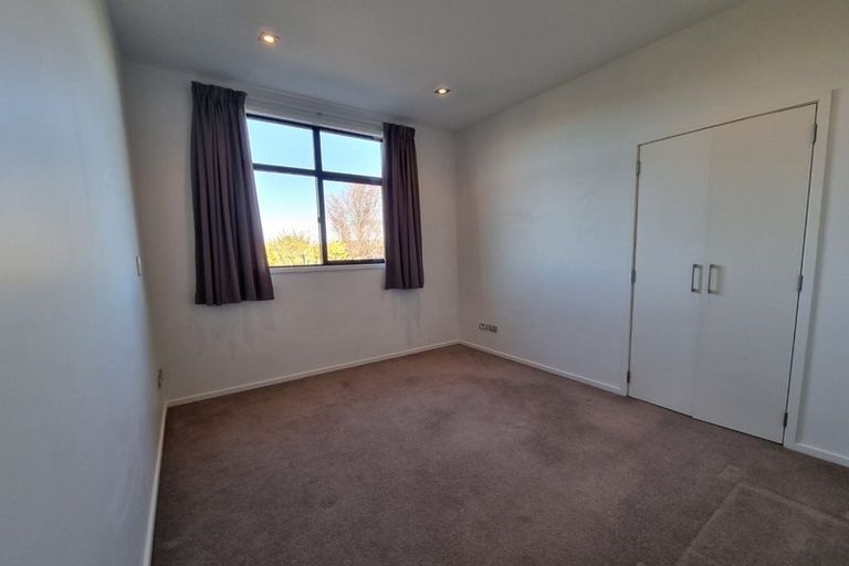 Photo of property in 24 Country Club Terrace, Northwood, Christchurch, 8051